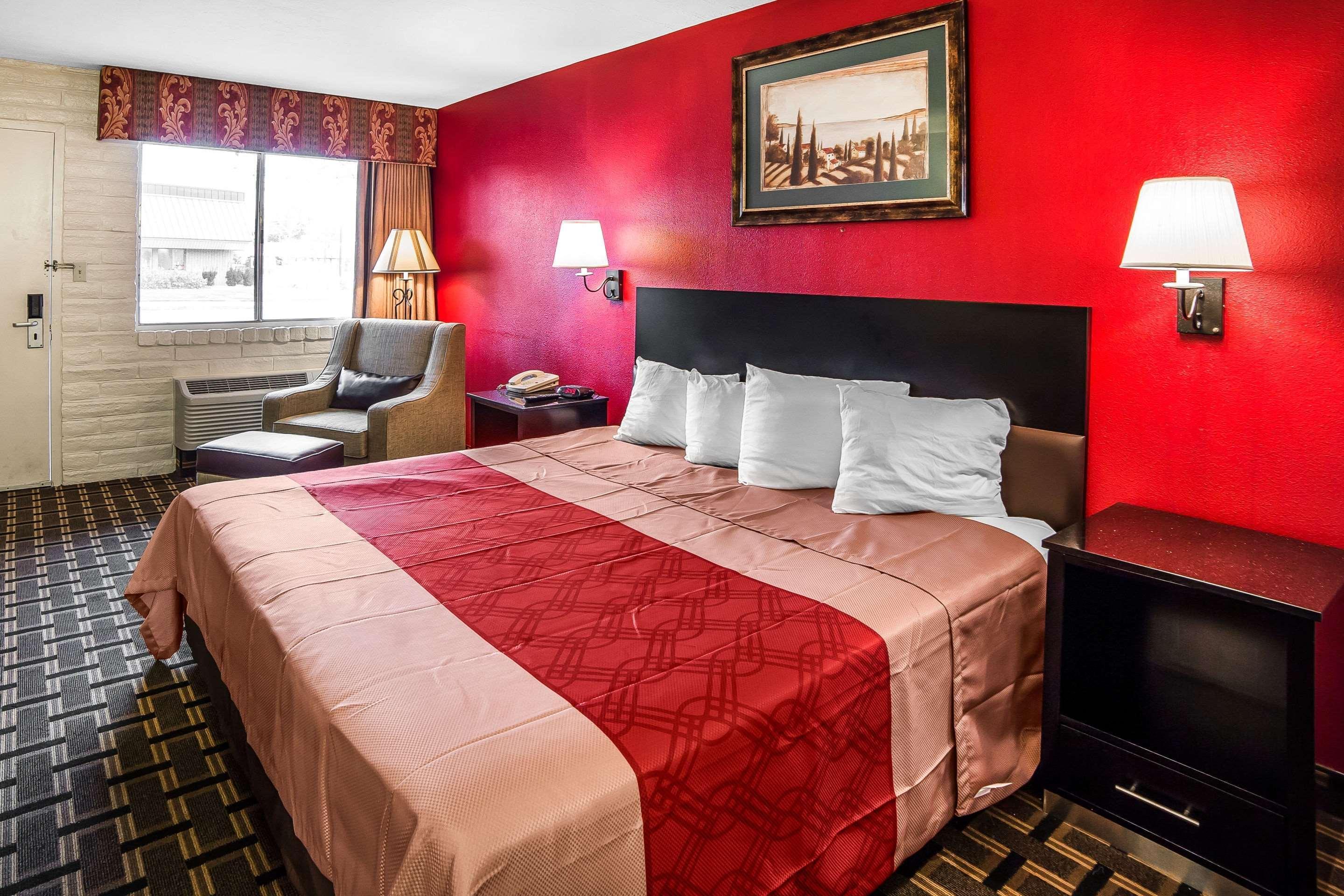 Econo Lodge Downtown Salt Lake City Bagian luar foto