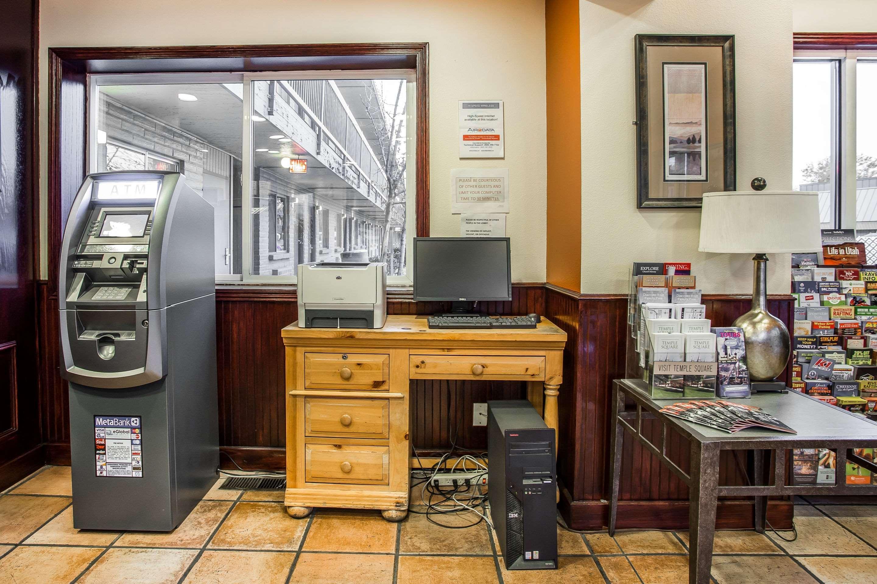 Econo Lodge Downtown Salt Lake City Bagian luar foto