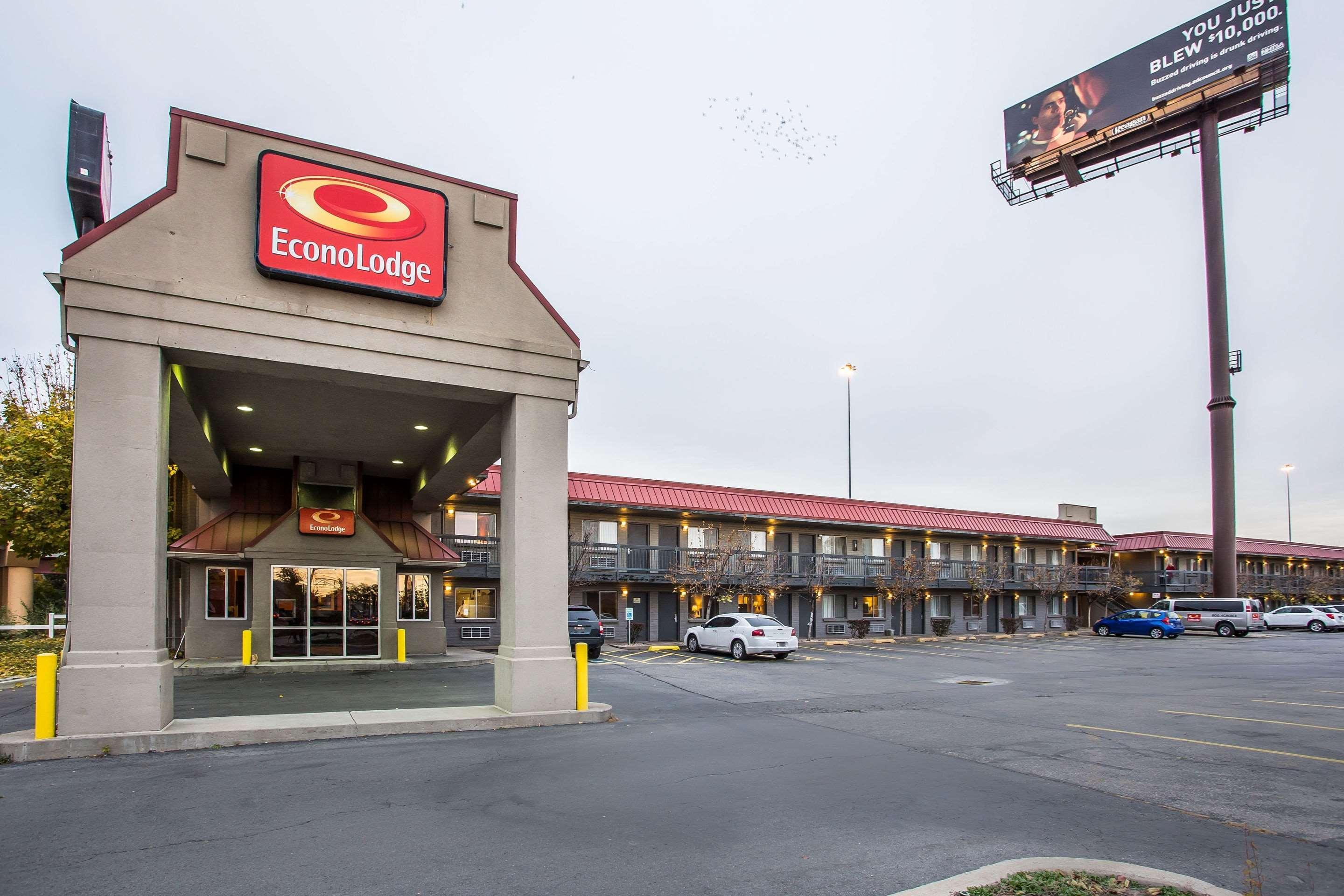 Econo Lodge Downtown Salt Lake City Bagian luar foto